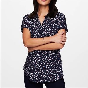 Beach Lunch Lounge Short Sleeve Button Up Navy Floral Shirt NWT